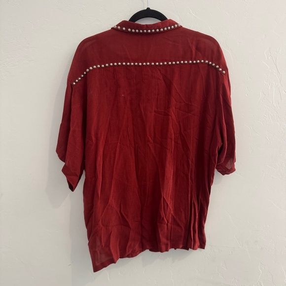 Double D Ranch | Studded Tencell Brick Red Button Down Shirt Southwestern Concho - Picture 3 of 4